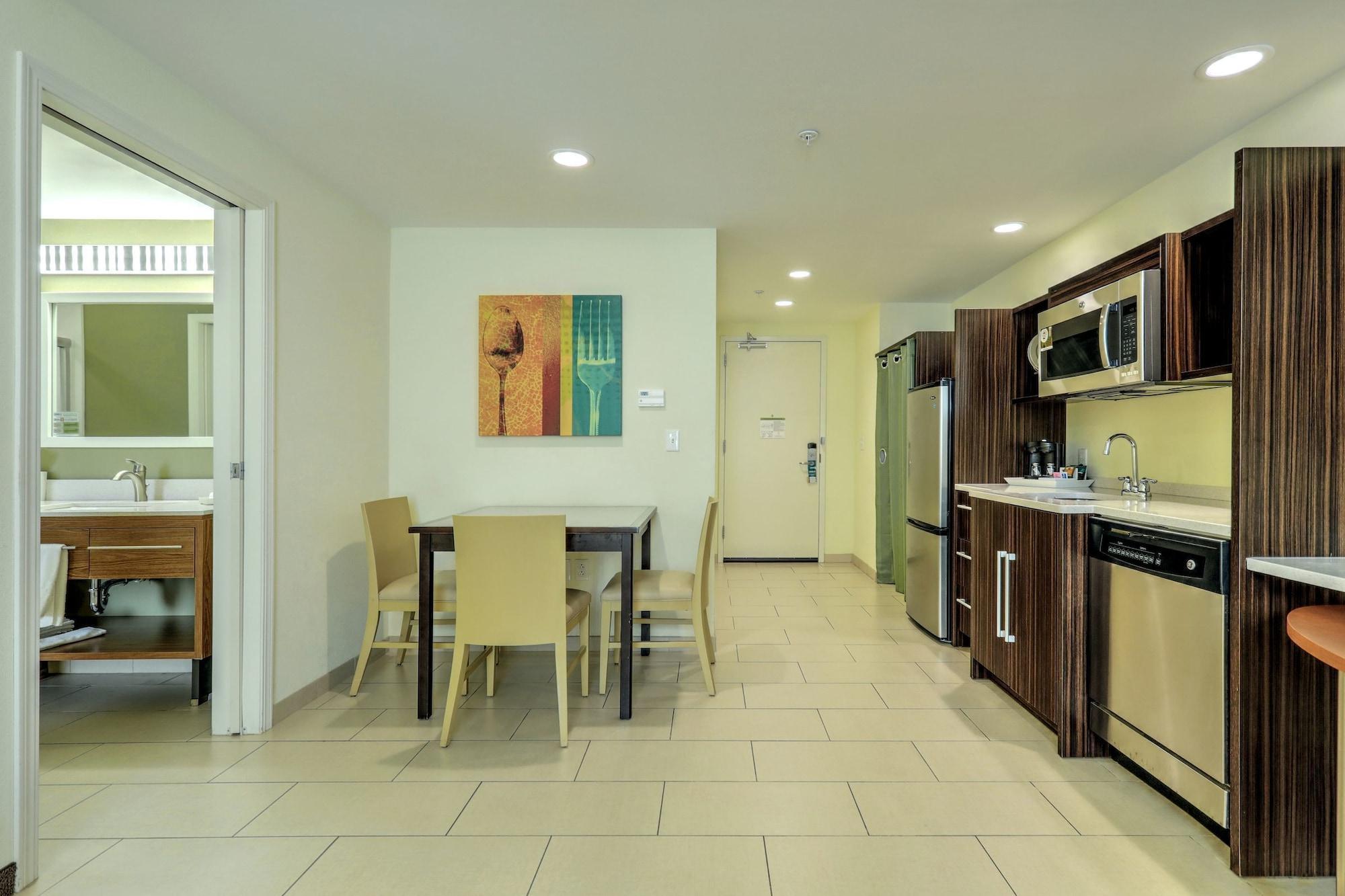 Home2 Suites By Hilton Erie Kearsarge Exterior photo